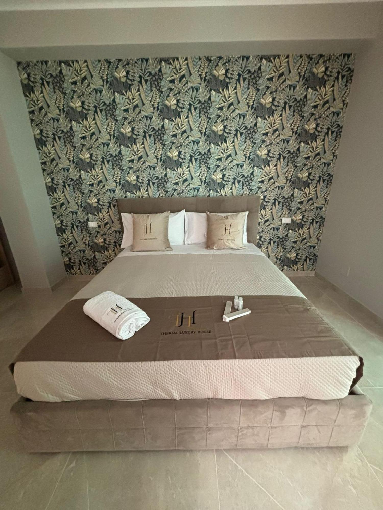 Therma Luxury House Термоли Екстериор снимка